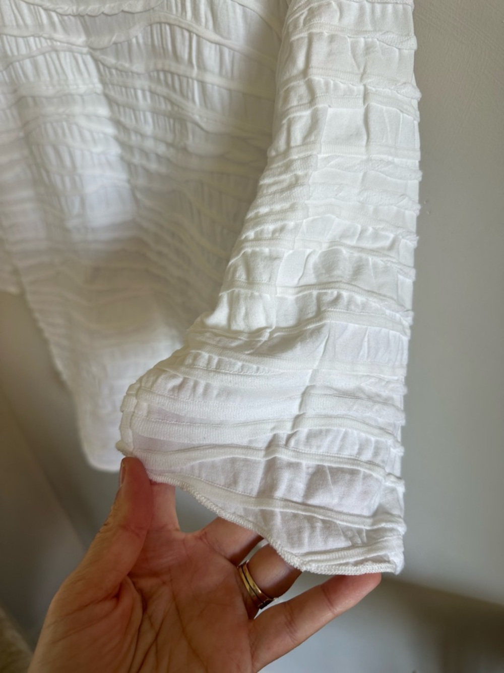 Carol Turner Fiore Classic Shirttail Top in White sz M - Picture 6 of 9